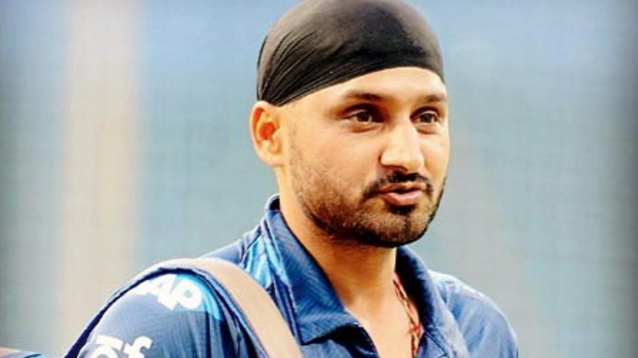 Harbhajan also became an IPL stalwart and a Mumbai Indians legend having played for them across 10 years, winning 3 titles in the process